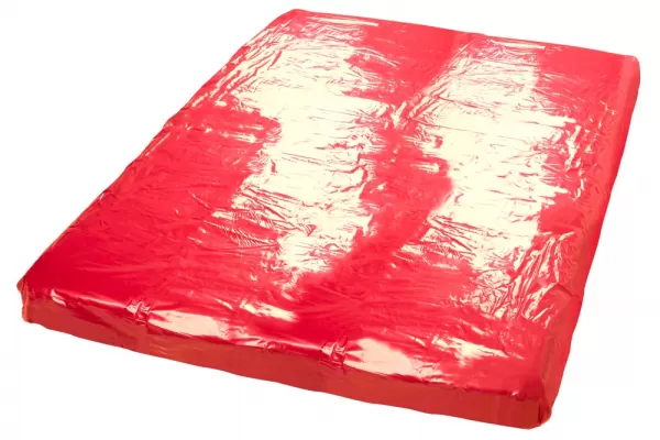 Fetish Collection Vinyl Bed Sheet red 200x230cm paklodė masažui &ndash; nuotrauka 3