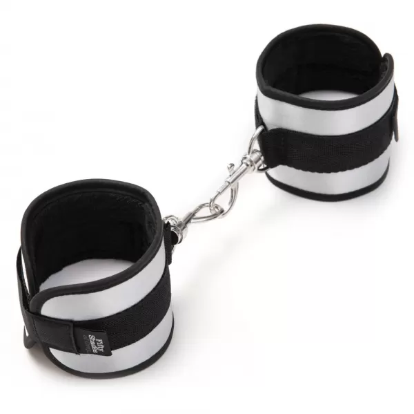 Fifty Shades of Grey Totally His - Handcuffs Sekso antrankiai porai &ndash; nuotrauka 3
